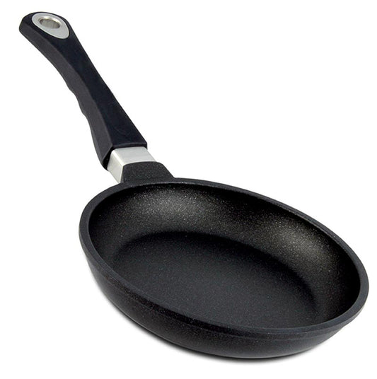 AMT Gastroguss, stegepande, induktion, ø 20 cm, 4 cm høj, 1 stk