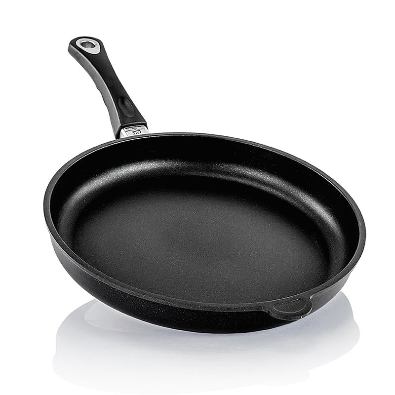 AMT Gastroguss, stegepande, ø 32 cm, 5 cm høj, 1 stk