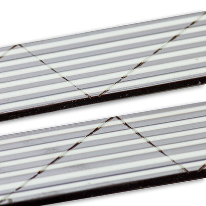 Dekorationspynt "Domino Triangle" hvid/mørk chokolade stribet, 585 g, 314 stk